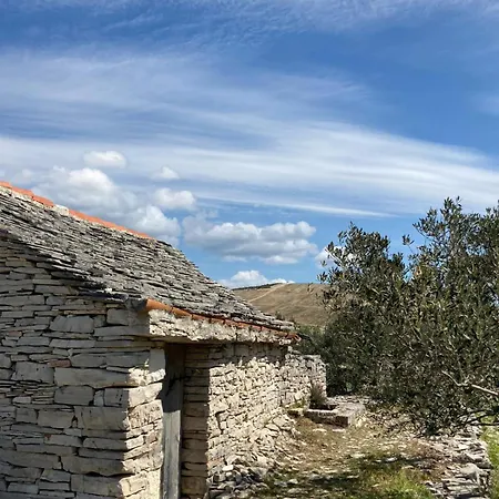 Luxury tent Adriatic Heritage Glamping No2 With Jacuzzi