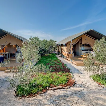 Luksustelt Adriatic Heritage Glamping No2 With Jacuzzi