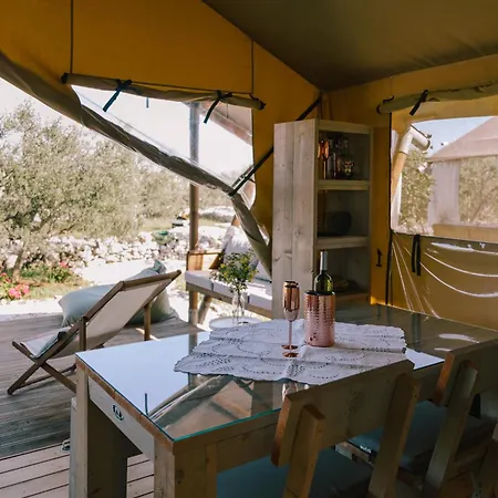 Adriatic Heritage Glamping No2 With Jacuzzi