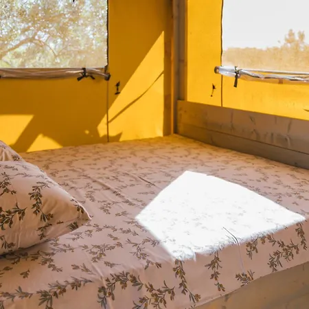 Adriatic Heritage Glamping No2 With Jacuzzi Campo de lujo *