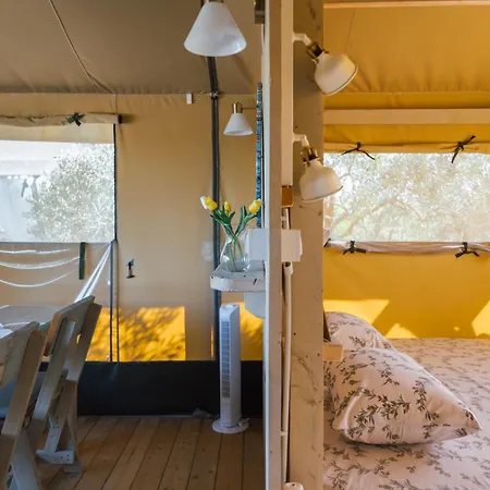 Adriatic Heritage Glamping No2 With Jacuzzi