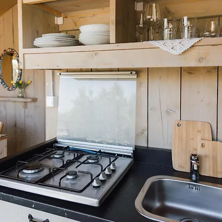 Campo de lujo Adriatic Heritage Glamping No2 With Jacuzzi