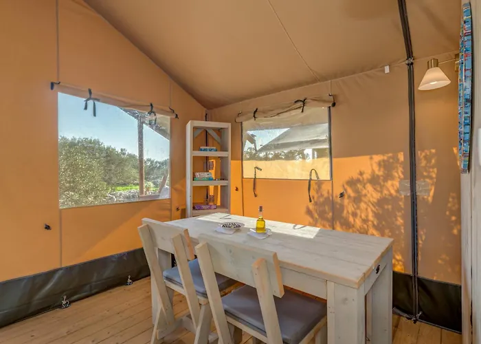 Adriatic Heritage Glamping No2 With Jacuzzi Campo de lujo *