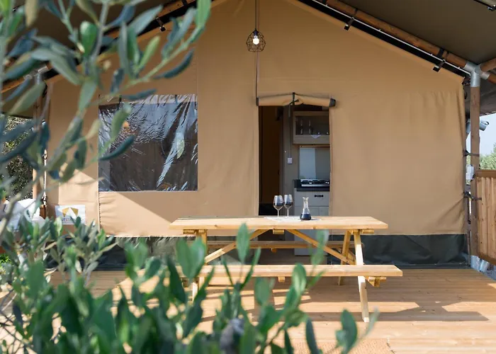 Luxuszelt Adriatic Heritage Glamping No2 With Jacuzzi Donje Selo na Šolti